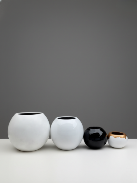 BALL VASES Mendels ball fiberglass planters | 60cm, 50cm, 30cm, 25cm in Height - Image 1