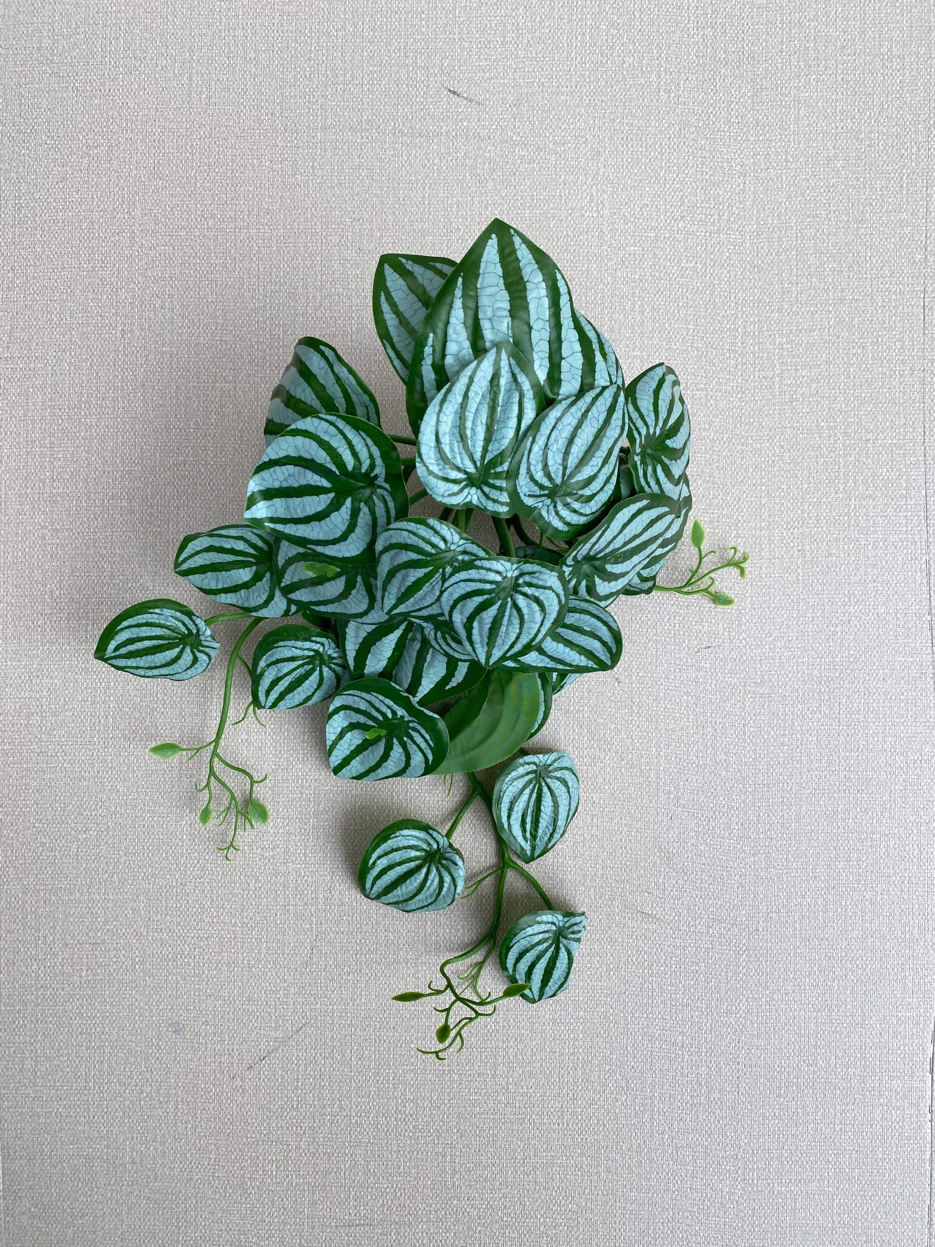 NR-1 Artificial Flower NR-1 – 32cm Decorative Faux Bloom for Home and Office Décor - Image 1