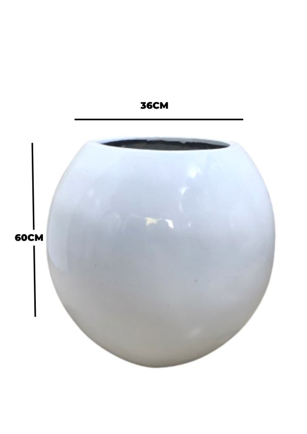 ROUND-BALL FIBERGLASS PLANTER FOR GARDEN BEAUTIFICATION