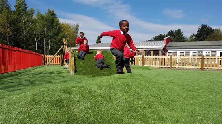 artificial-grass-for-schools