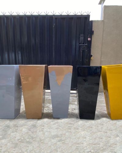 TAPERED FIBERGLASS FLOWER PLANTERS - (MEDIUM SIZE)