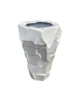 JAGGED EDGE FIBERGLASS PLANTERS FOR OUTDOOR DESIGN