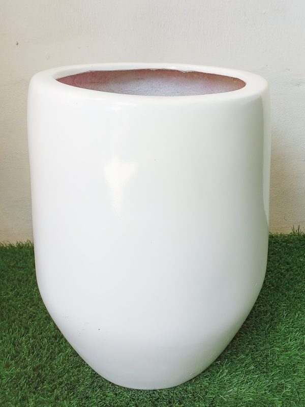 STLISH FIBERGLASS FLOWER POTS FOR HOME DECORATIONS