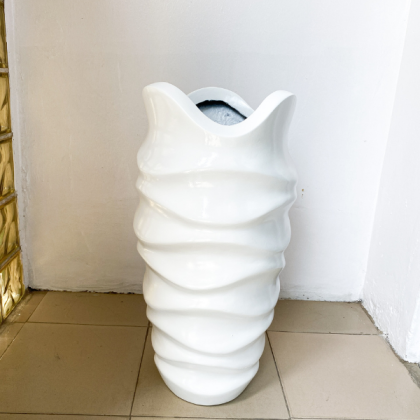 Periwinkle Fiberglass Flower Pot/vase For Interior And Exterior Home Decorations